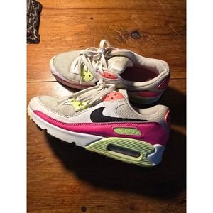 Nike Air Max 90 White Hyper Pink Vivid Purple Womens Size 8 CT1030-100 Retro